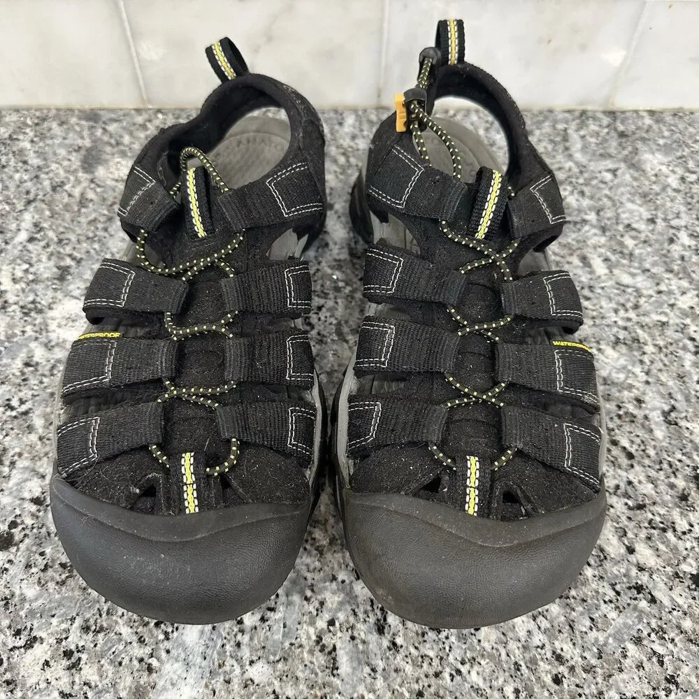 Keen Men’s Newport H2 Black Trail Hiking Sandals Size US 8.5